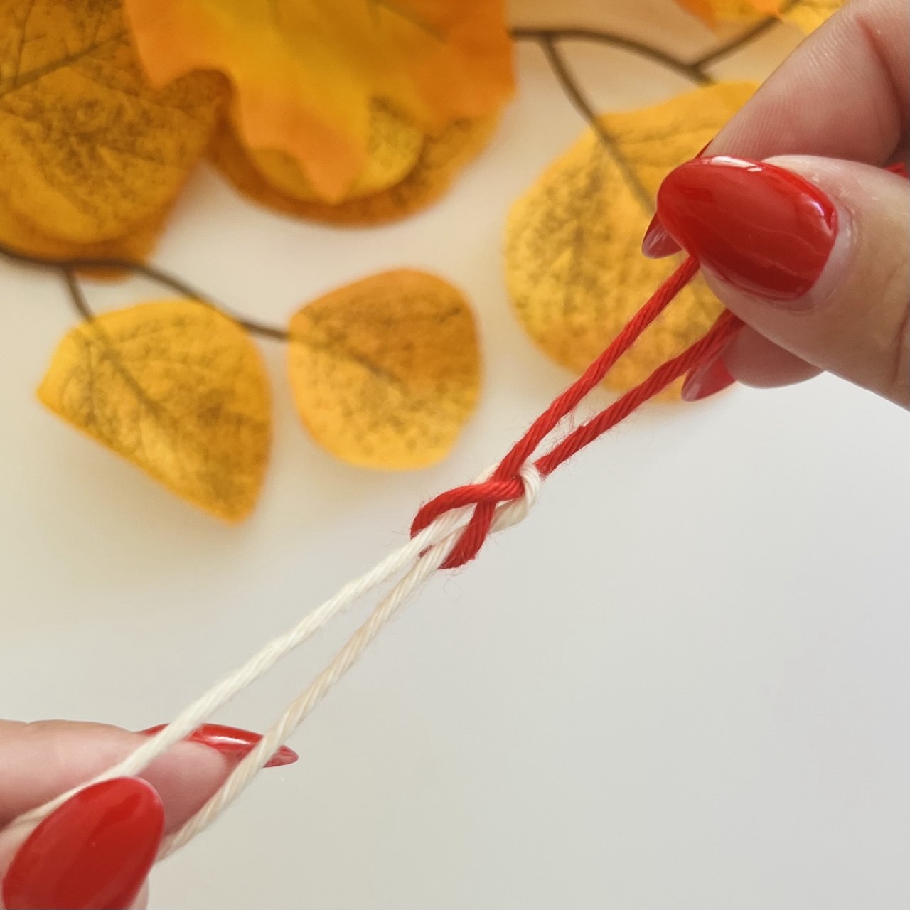 4 Easy Knots for Joining Yarn