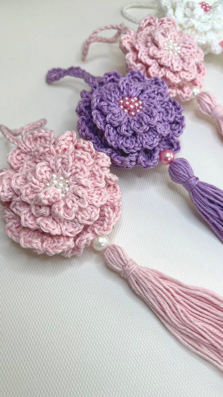 Gentle Flower Keychain