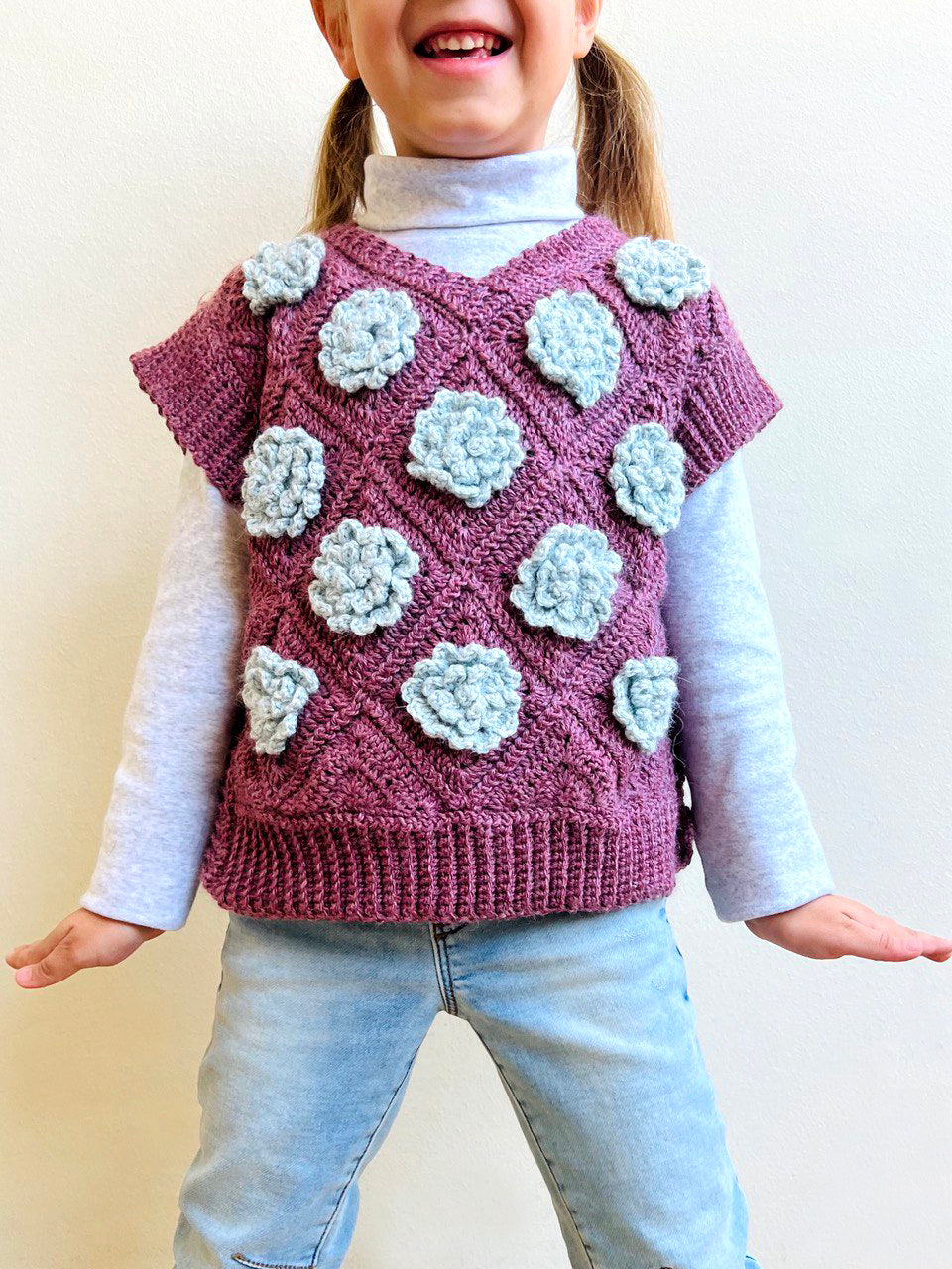 Snowrose Vest