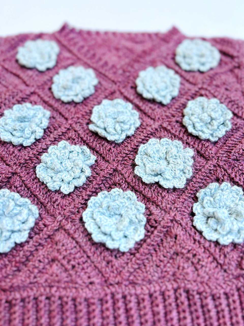 Snowrose Vest