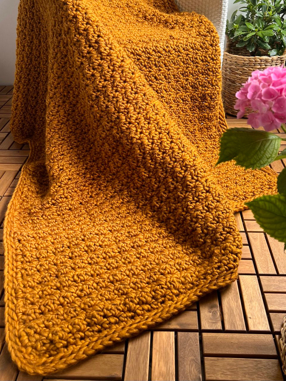 Golden Fleece Blanket CROCHET PATTERN – Jolly Lizard