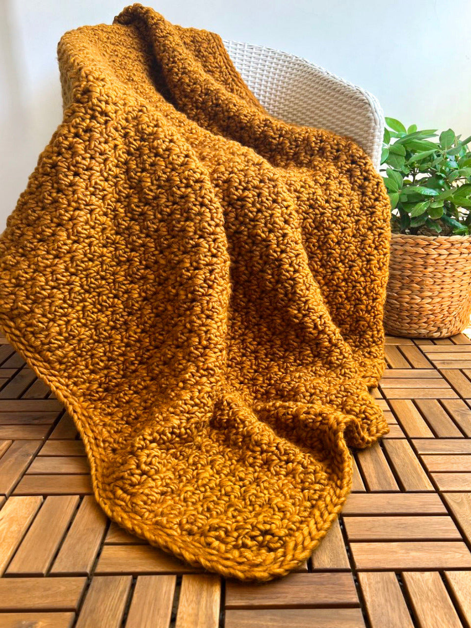 Golden Fleece Blanket CROCHET PATTERN – Jolly Lizard