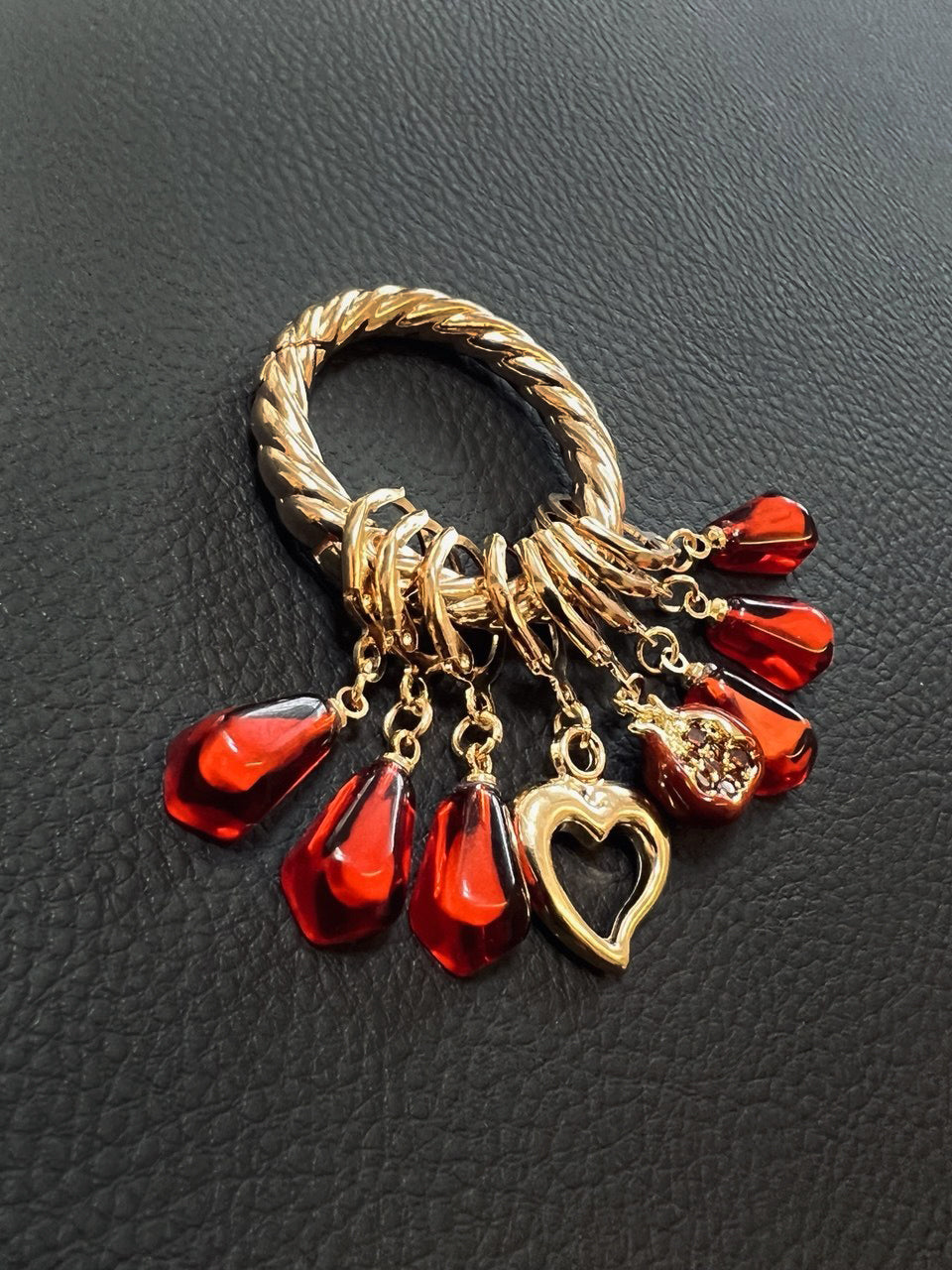 Pomegranate Love Stitch Markers Set of 8 with Holder
