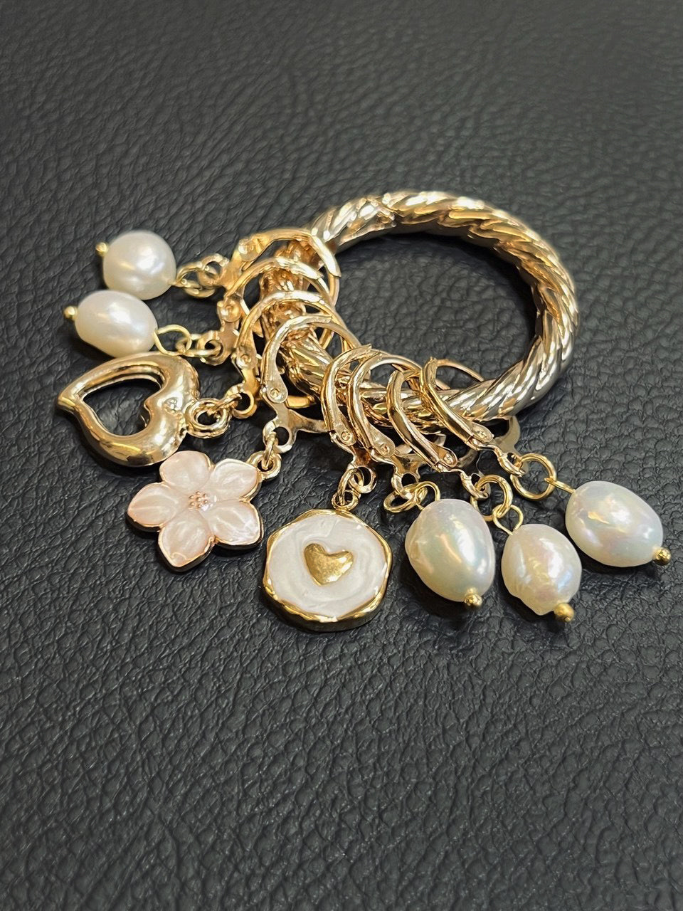 White Blossom Stitch Markers Set of 8 with Holder