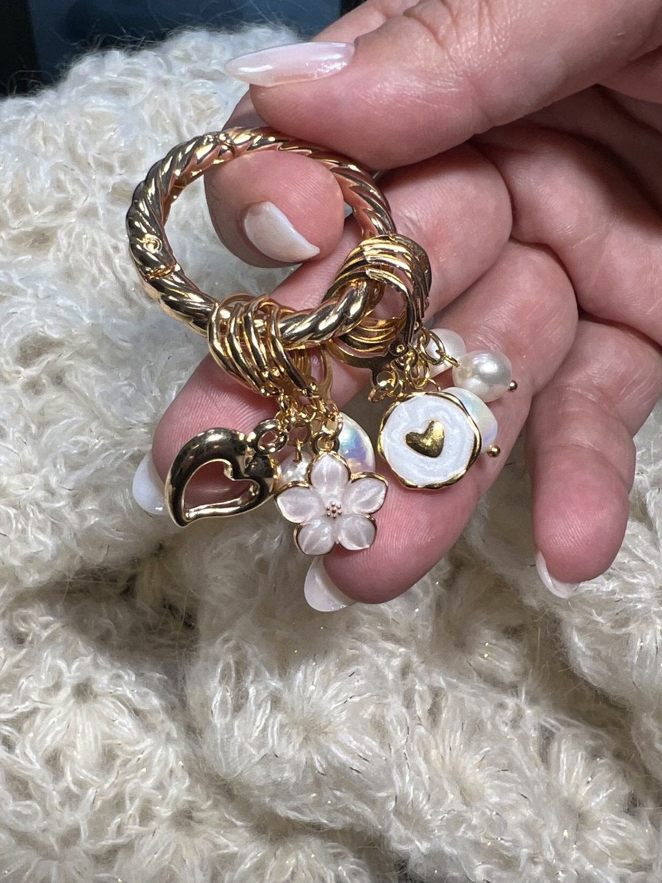 White Blossom Stitch Markers Set of 8 with Holder