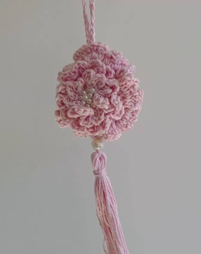 Gentle Flower Keychain